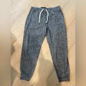 Performance Jogger
Women's DreamKnit™ Joggers